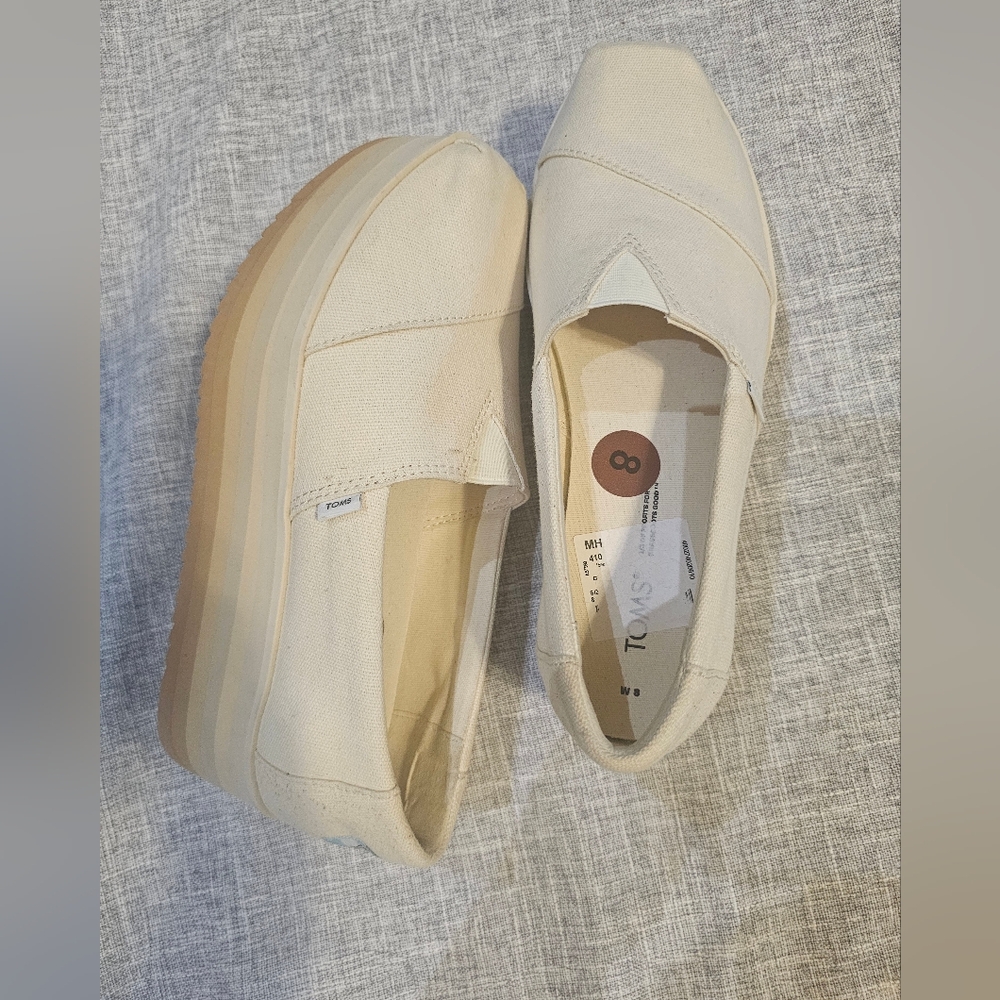 Toms platform